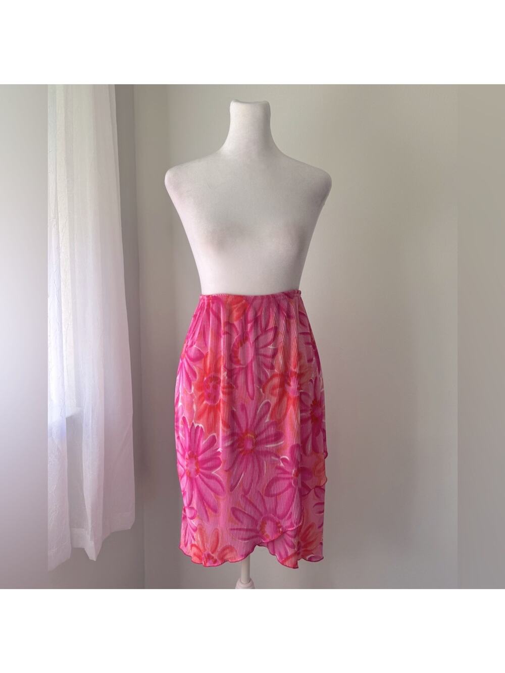 Vintage Y2K Kristin Nicole Pink & Orange Floral Print High Low Stretchy Skirt